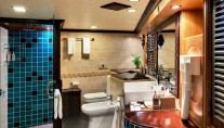 DHAAINKAN BAA  Bathroom